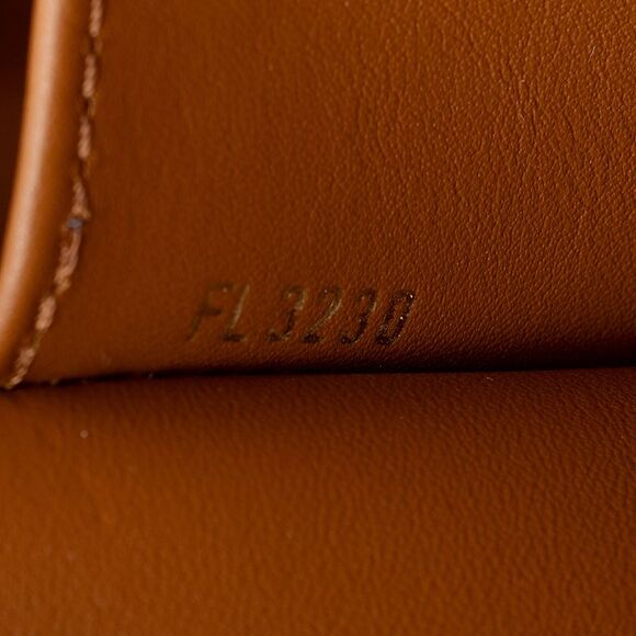 Louis Vuitton Calfskin All Set MM Tote - Picture 6 of 15